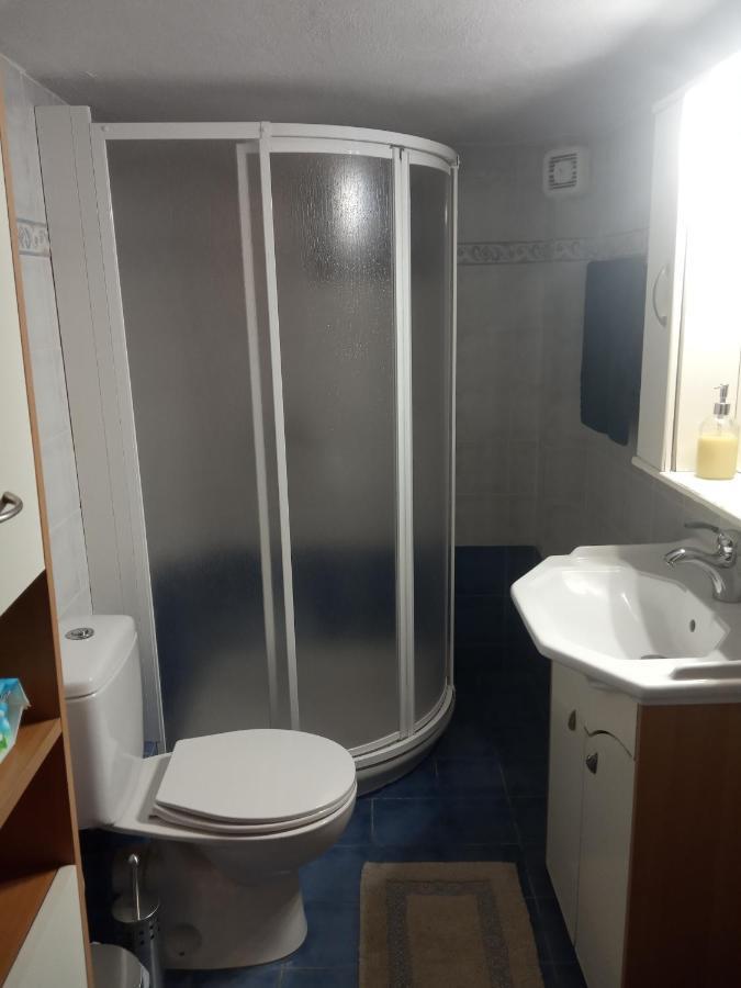 Isavrou Apartment Gümülcine Dış mekan fotoğraf