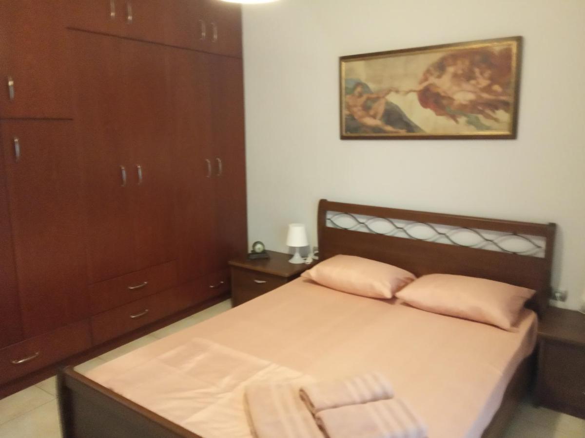 Isavrou Apartment Gümülcine Dış mekan fotoğraf